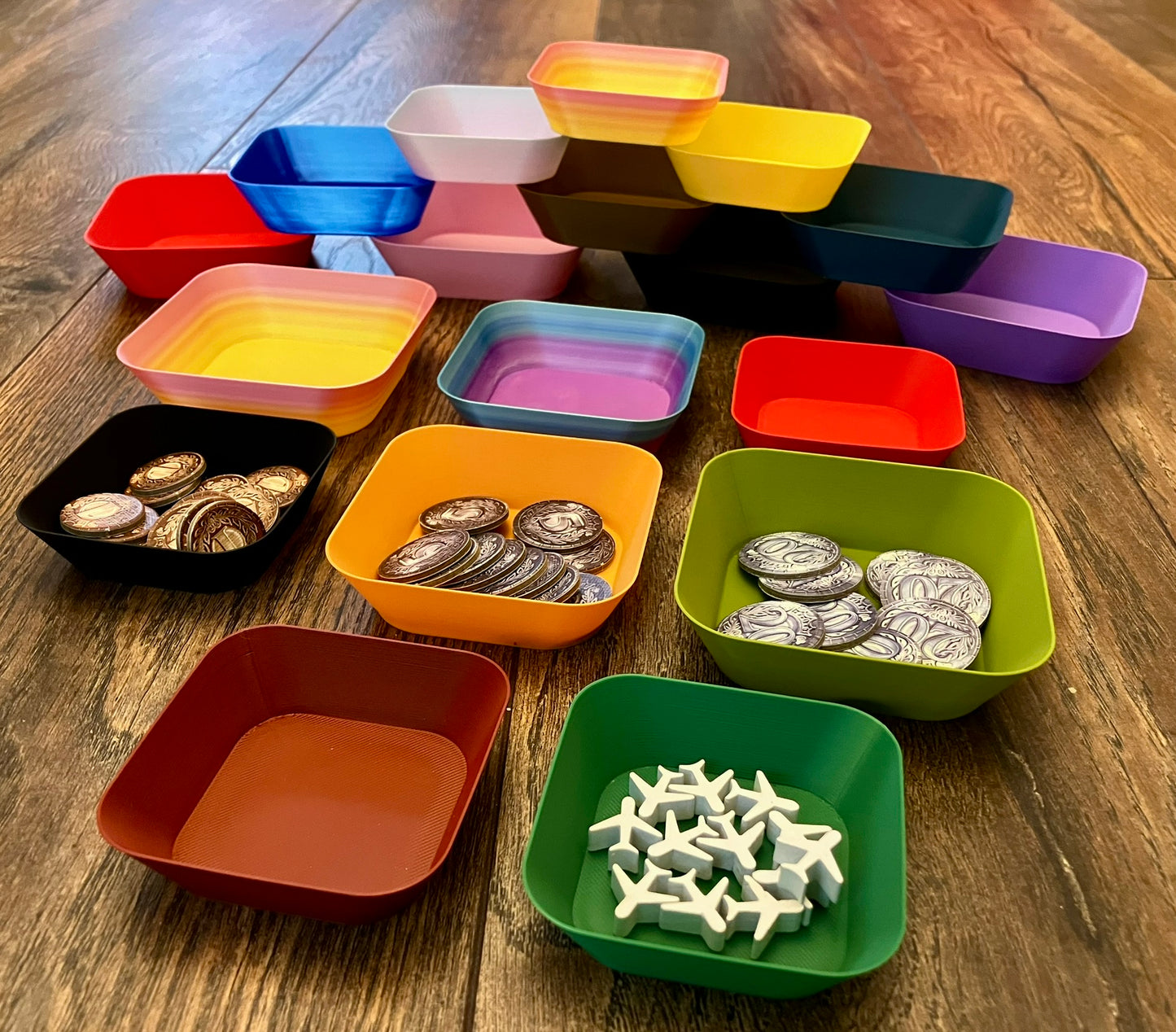 Standard Stackable Trays